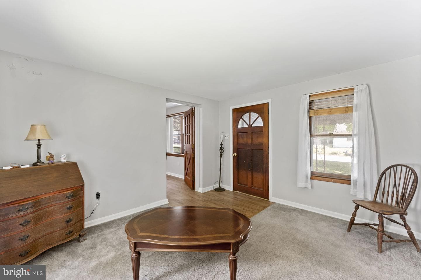 250 Watson Avenue photo 10