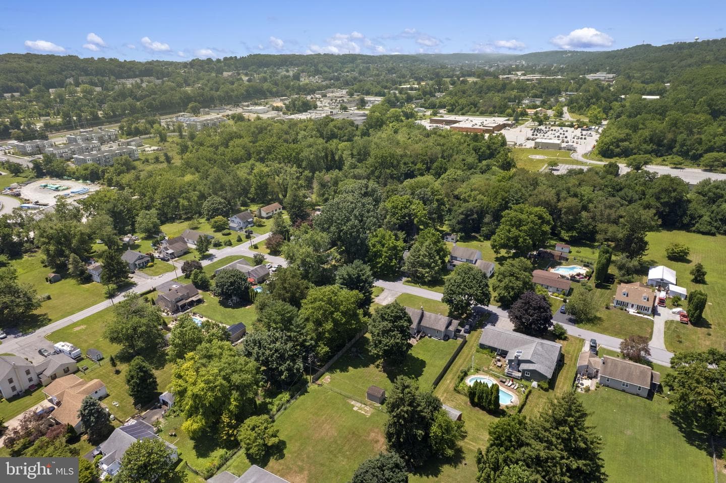 250 Watson Avenue photo 30