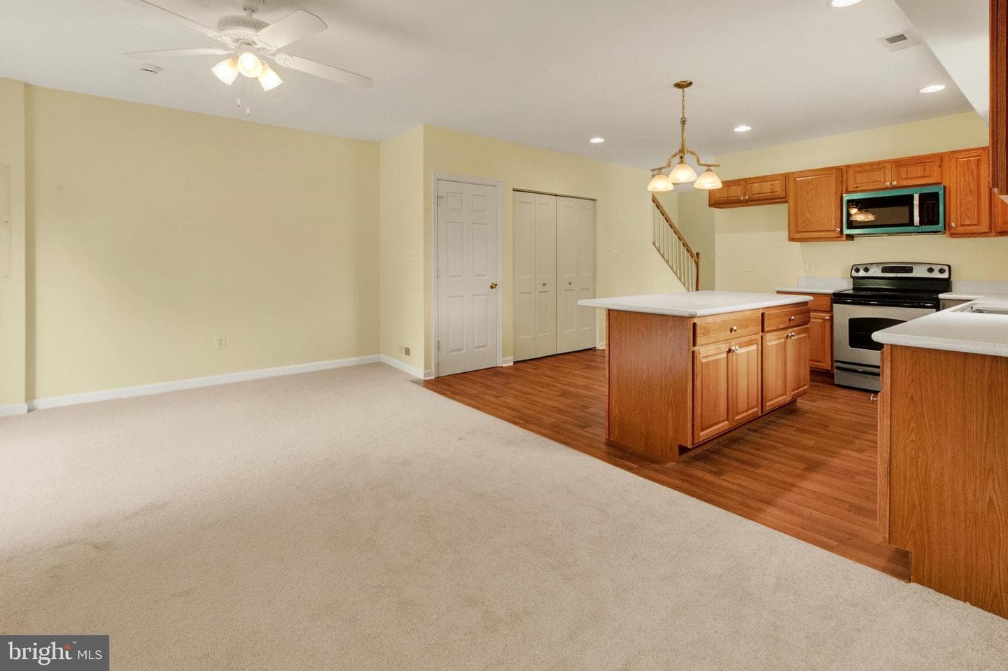 1305 Stirling Street photo 16