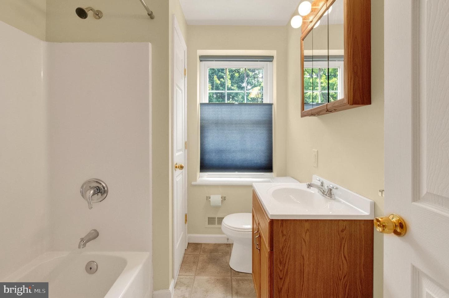 1305 Stirling Street photo 25
