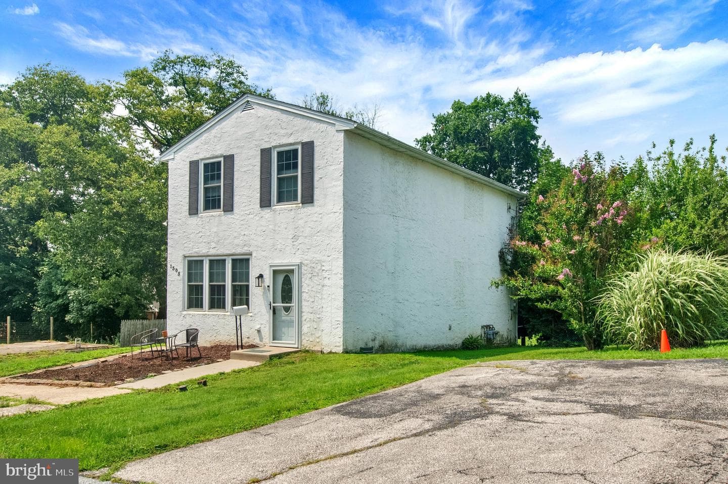 1305 Stirling Street photo 37