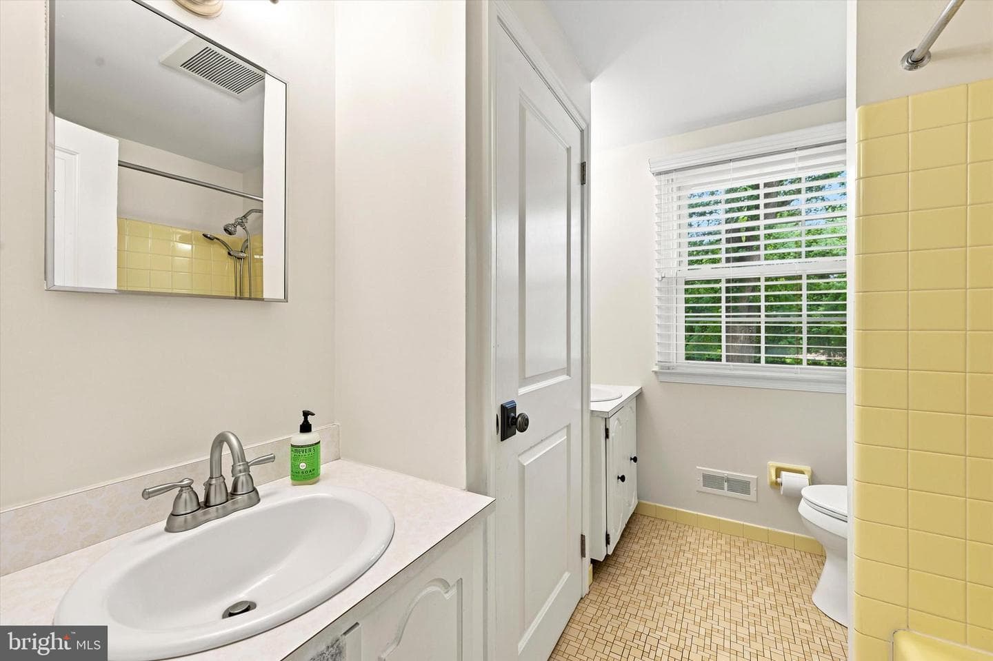 7 Manor View Circle photo 33