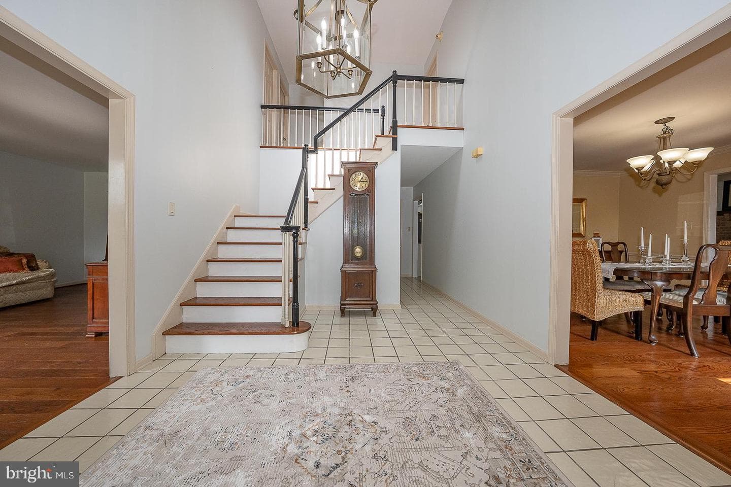842 Penns Way photo 6