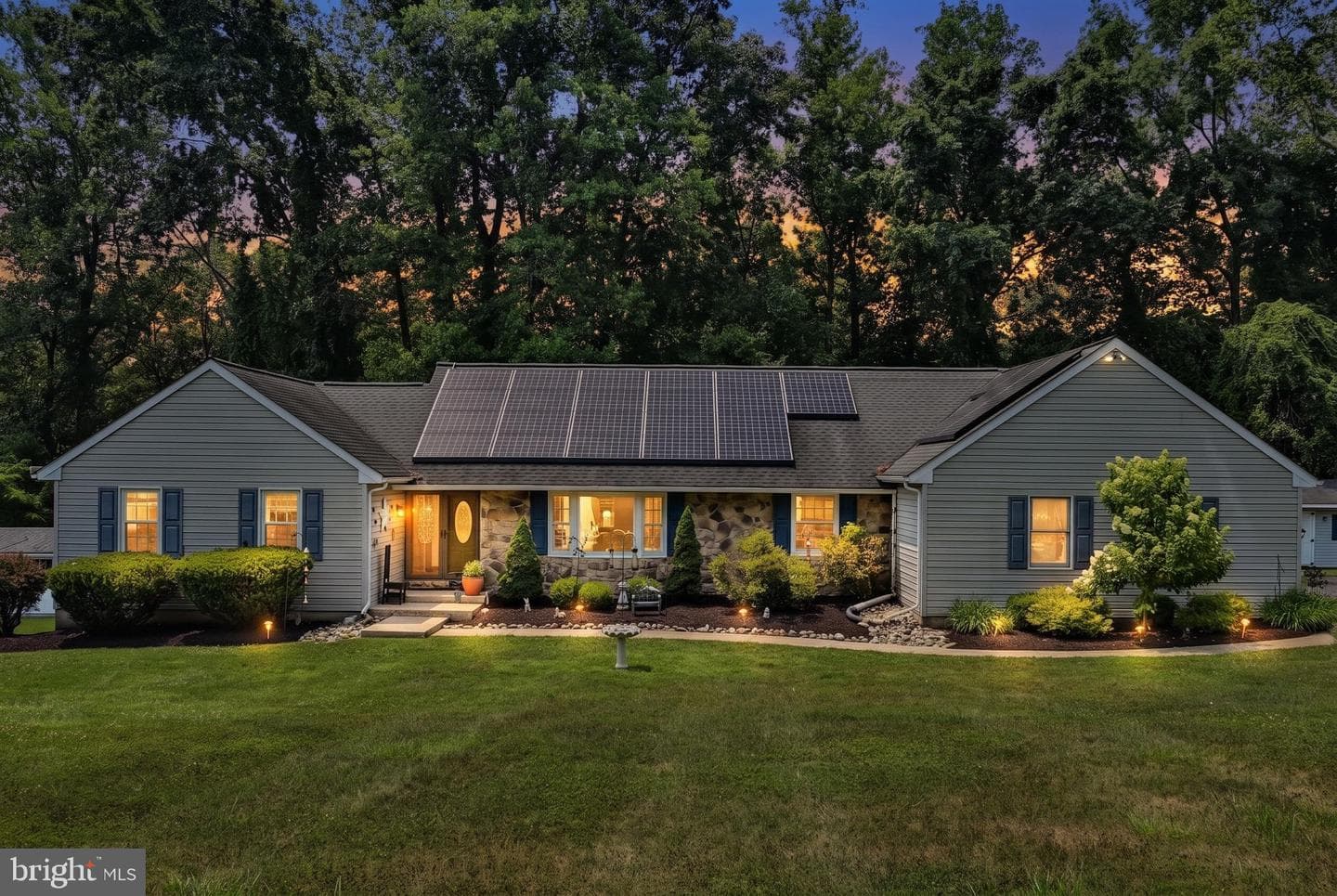 127 Freedom Valley Circle photo 3