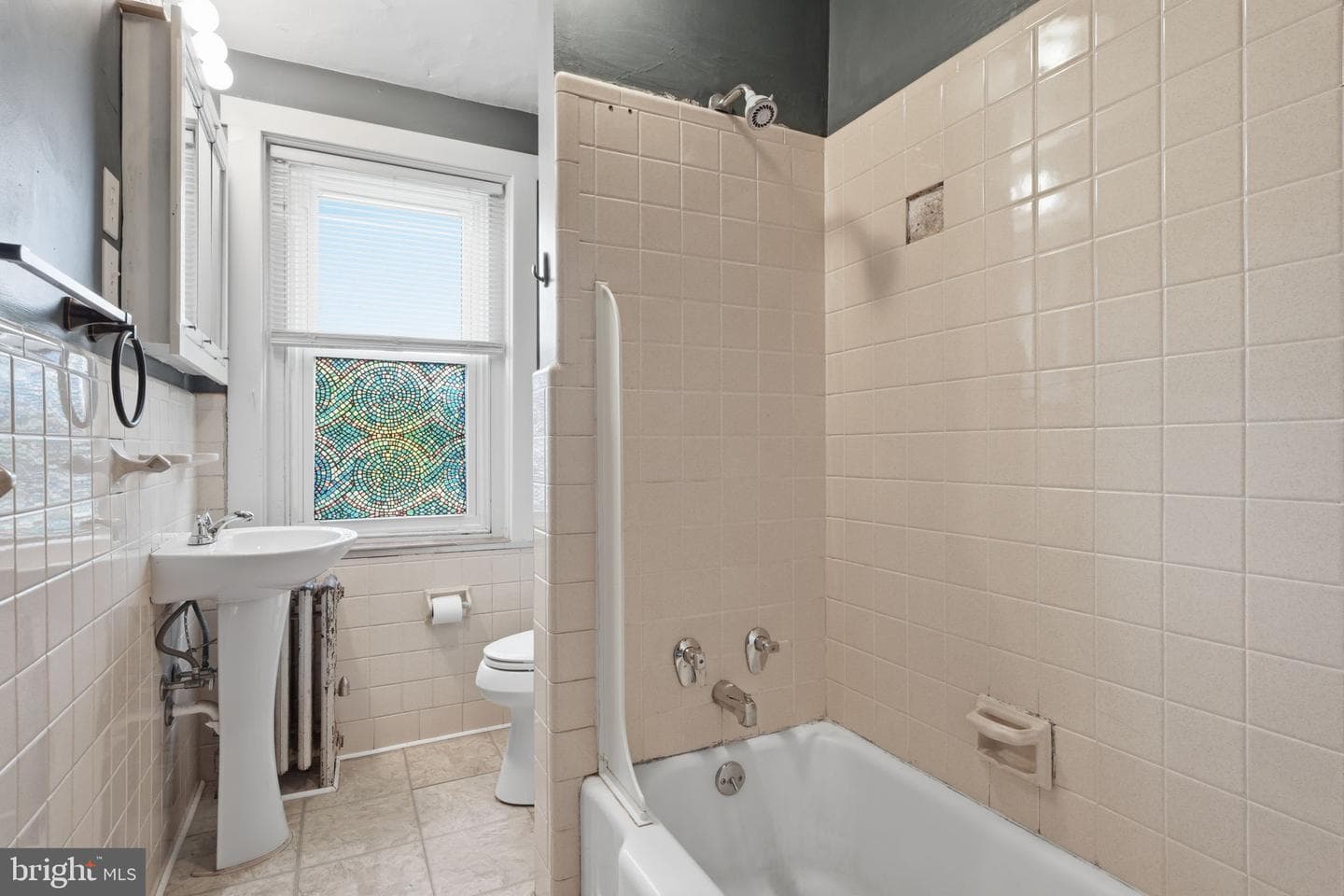 107 E Main Street photo 23