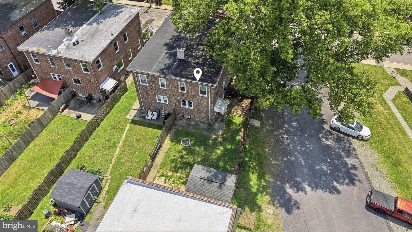 107 E Main Street photo 54