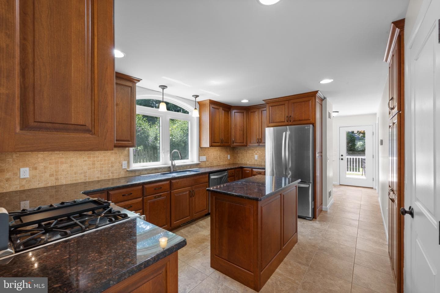 6 Nolan Drive photo 11