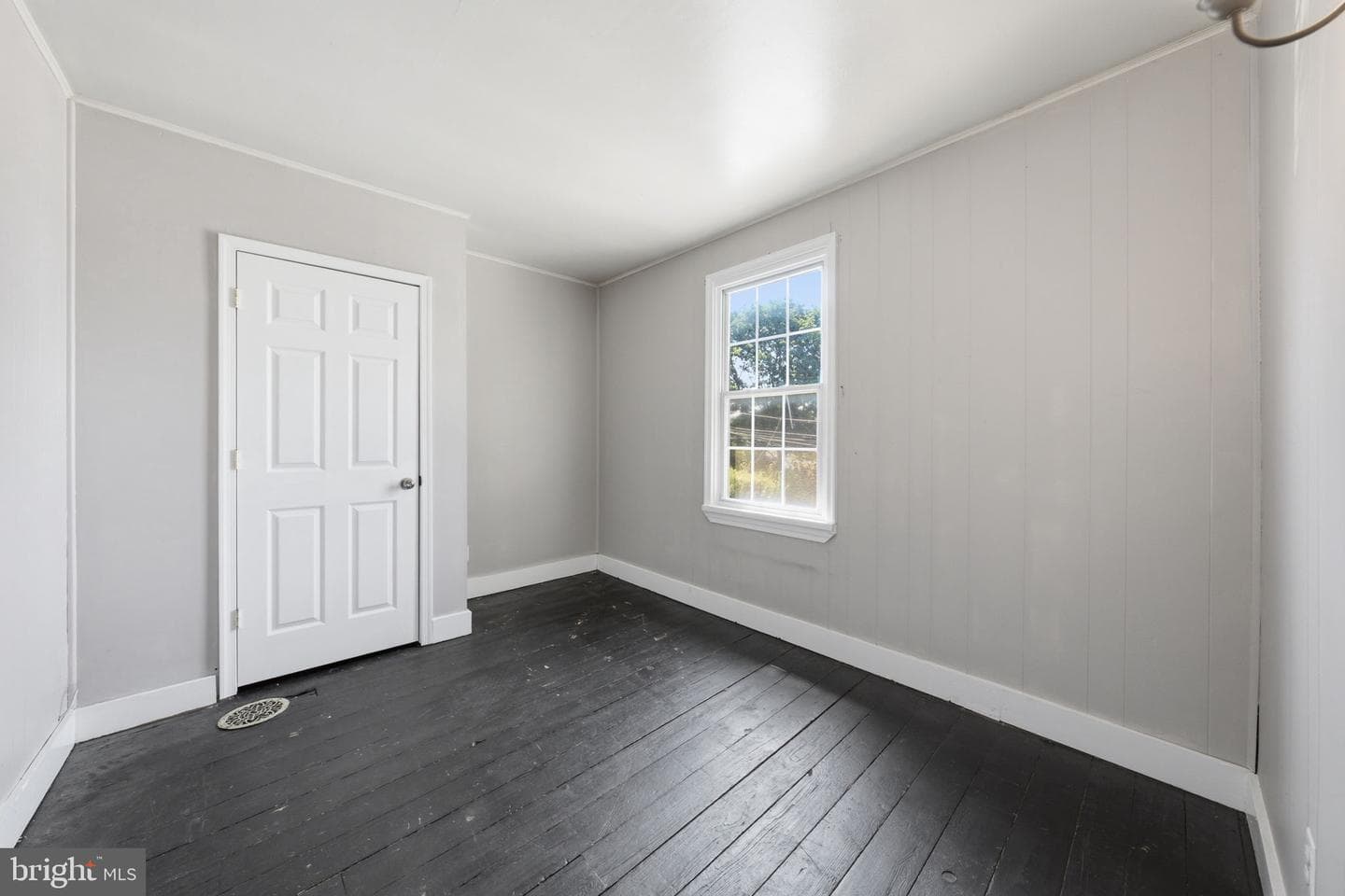 27 Spruce Street photo 20