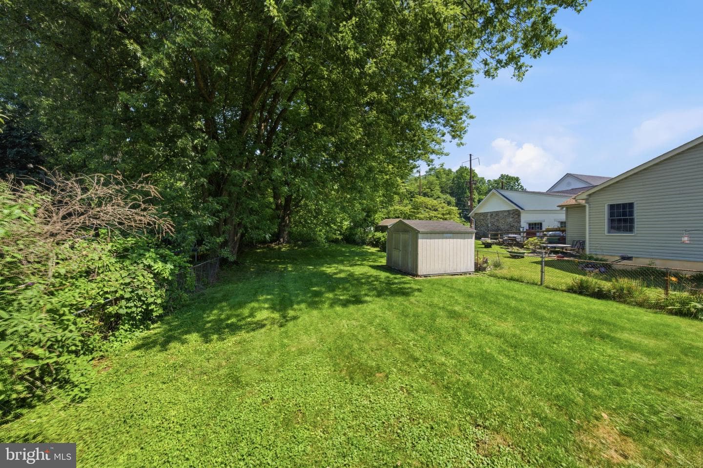 27 Spruce Street photo 29
