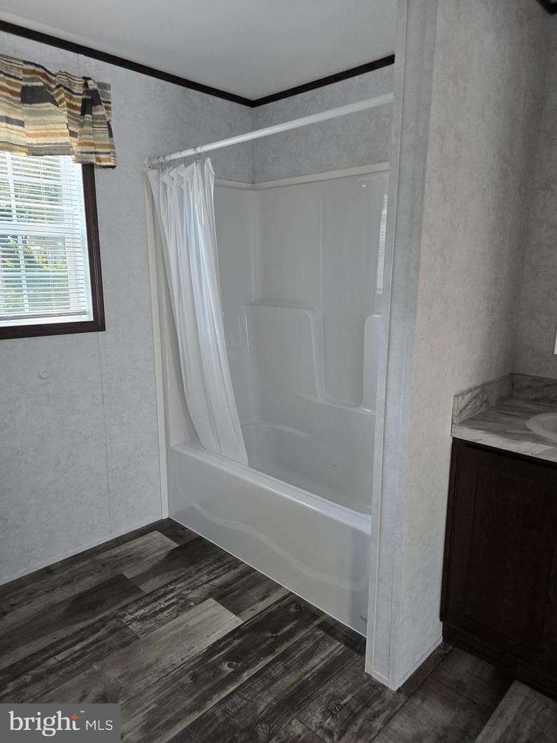 3591 Mobile Road photo 17