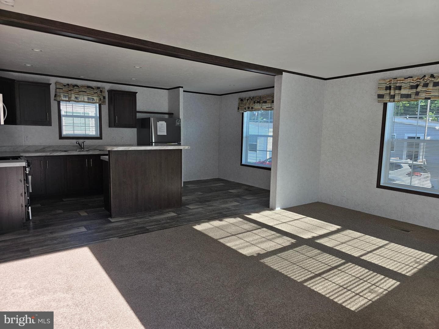 3591 Mobile Road photo 3