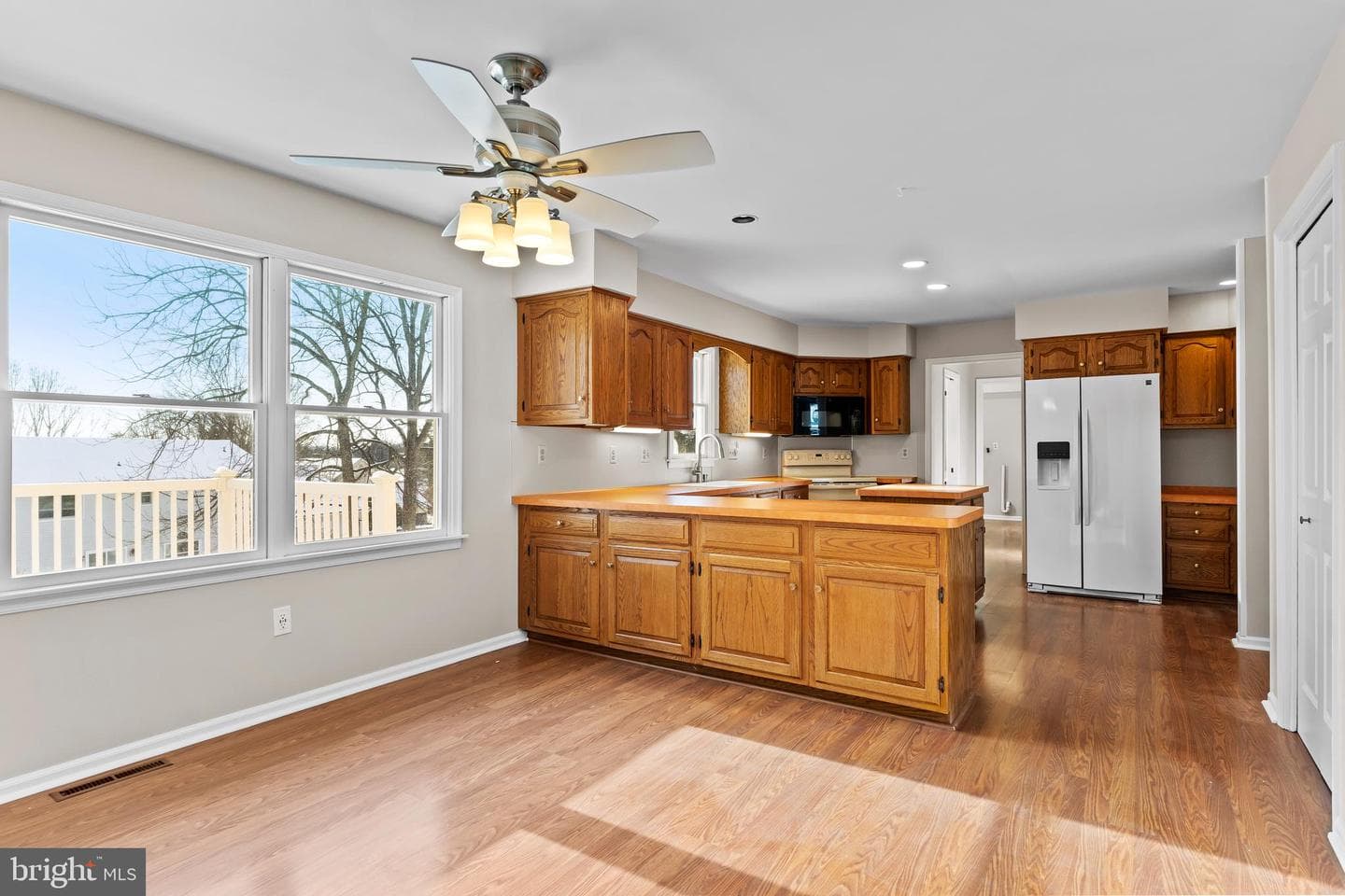 2415 W Bayberry Drive photo 9