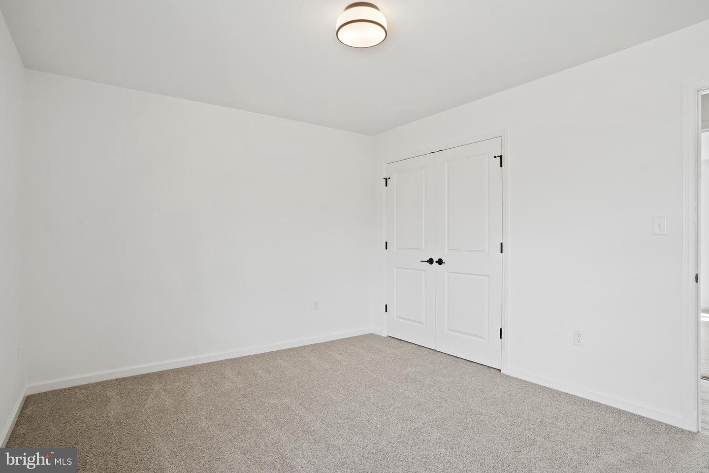 507 Elm Street photo 38