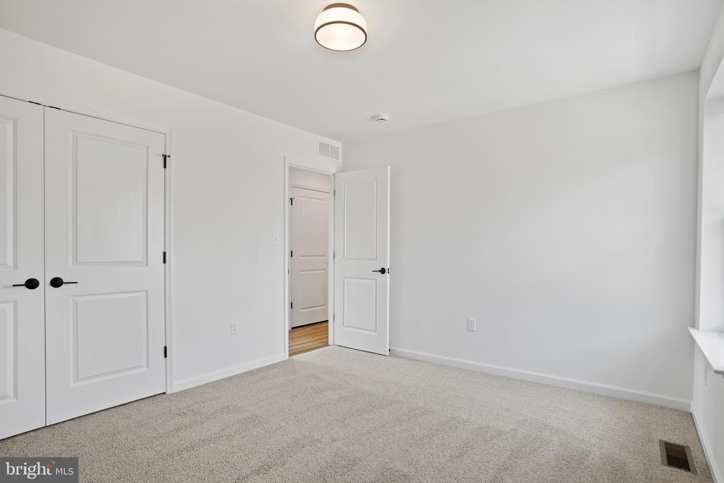 507 Elm Street photo 41
