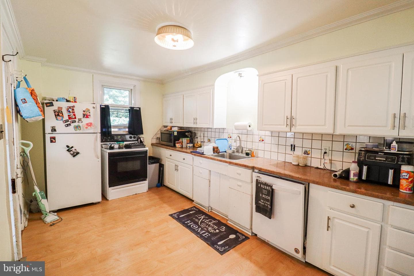 54 Nissley Street photo 8