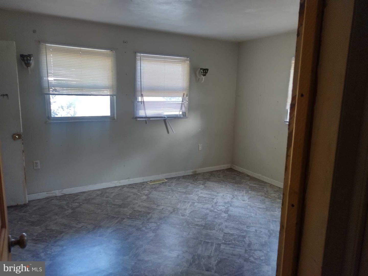 701 Drexel Road photo 15