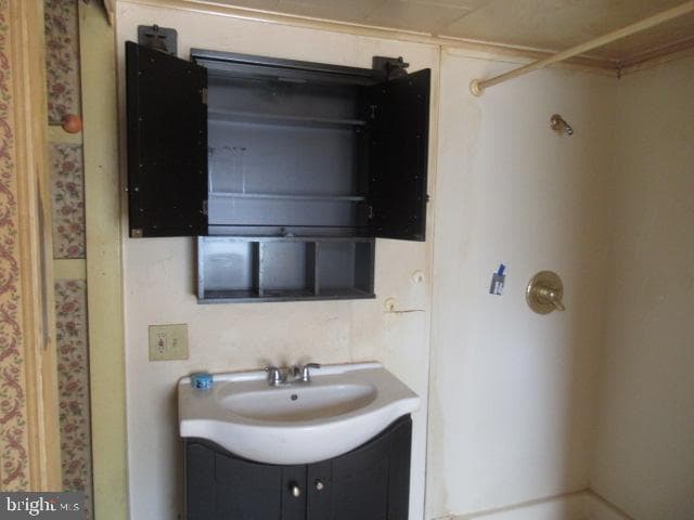 240 R Water Street photo 16