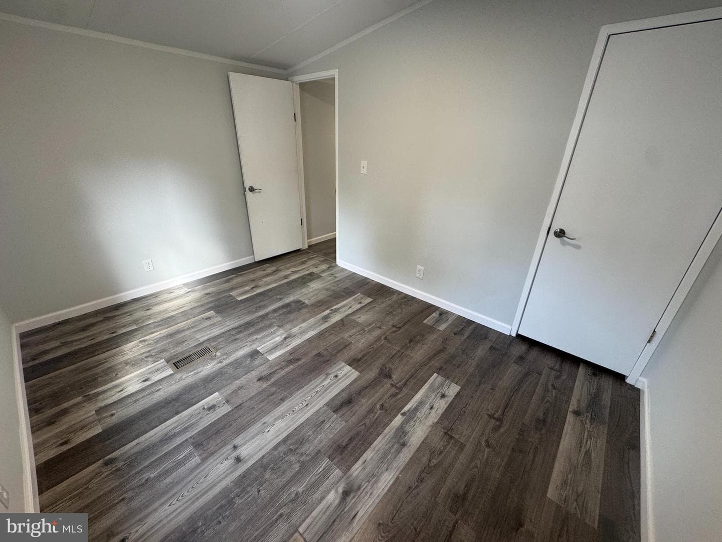 37 George Dr photo 19