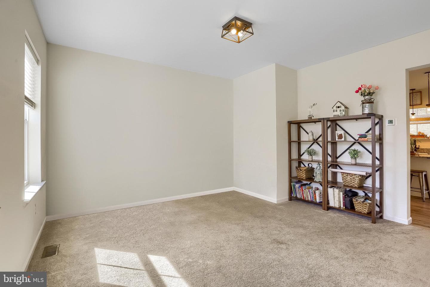 509 Elm Street photo 17