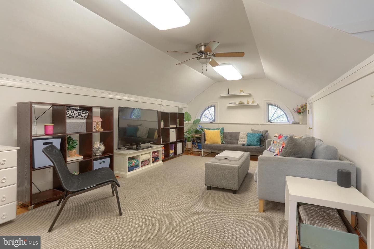 118 Elm Avenue photo 36