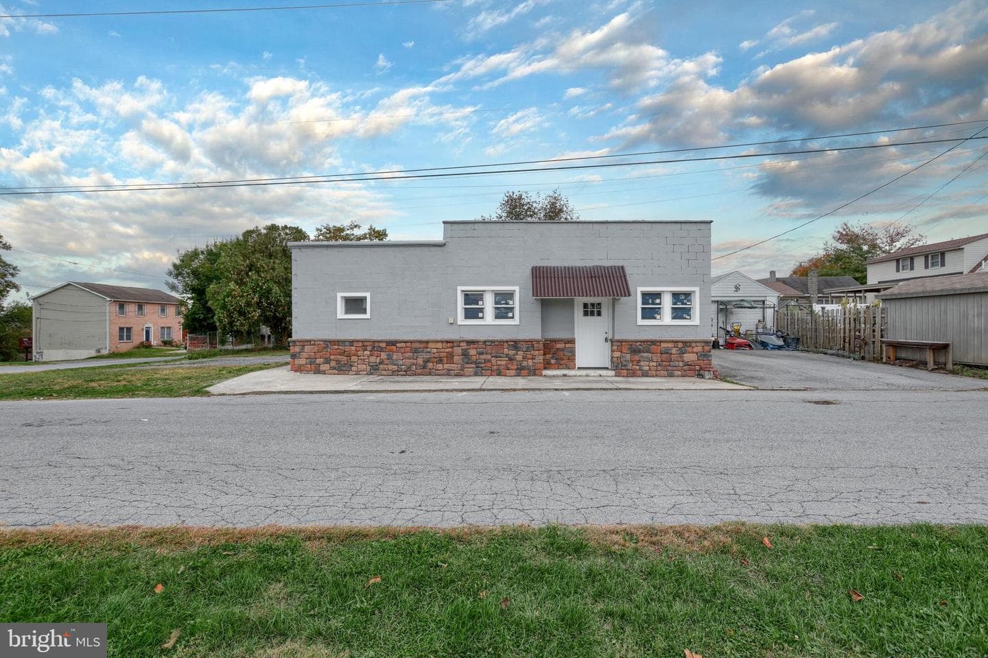 301 State Street photo 4