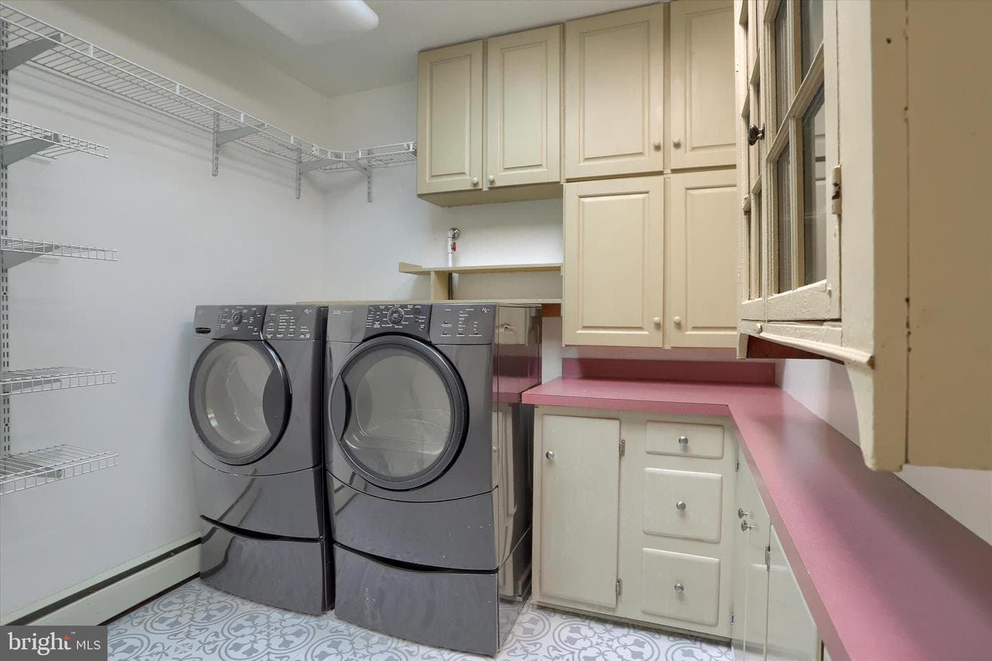 211 Frederick Street photo 42
