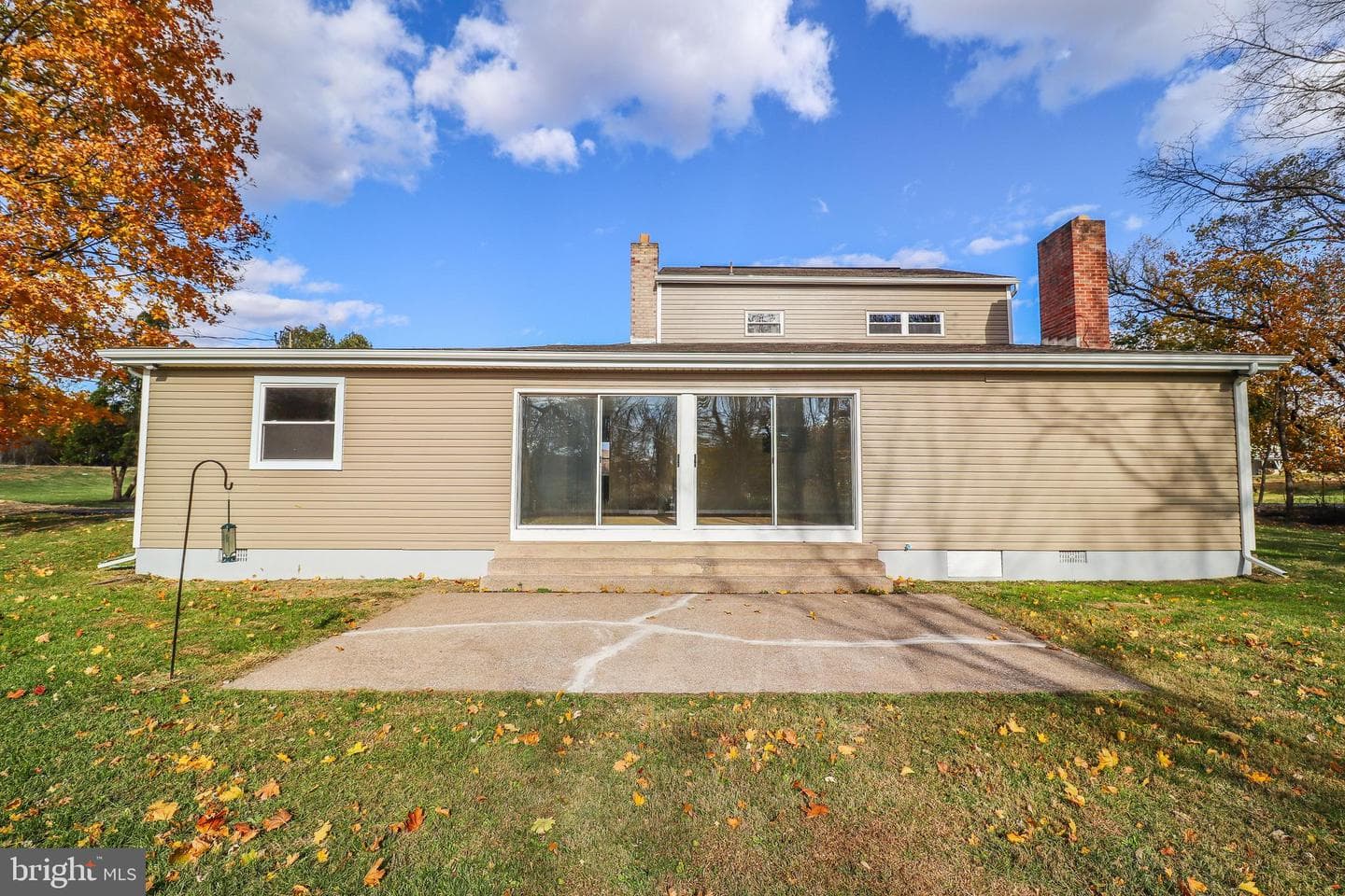2198 Gale Drive photo 6