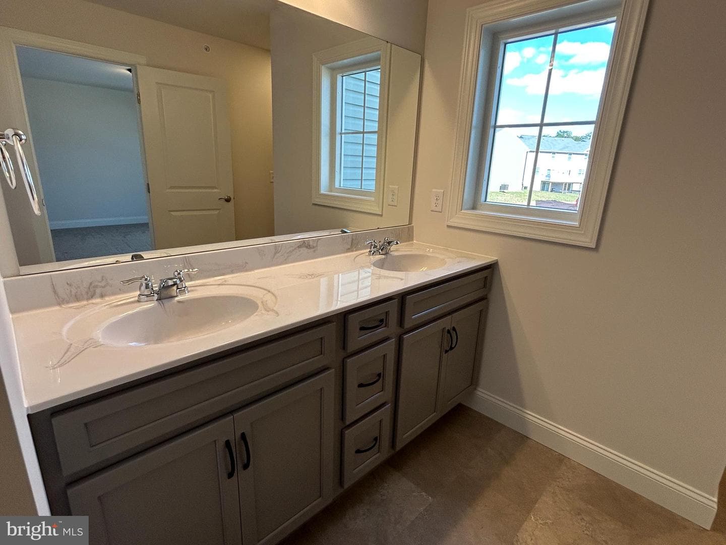 132 Magnolia Drive photo 13