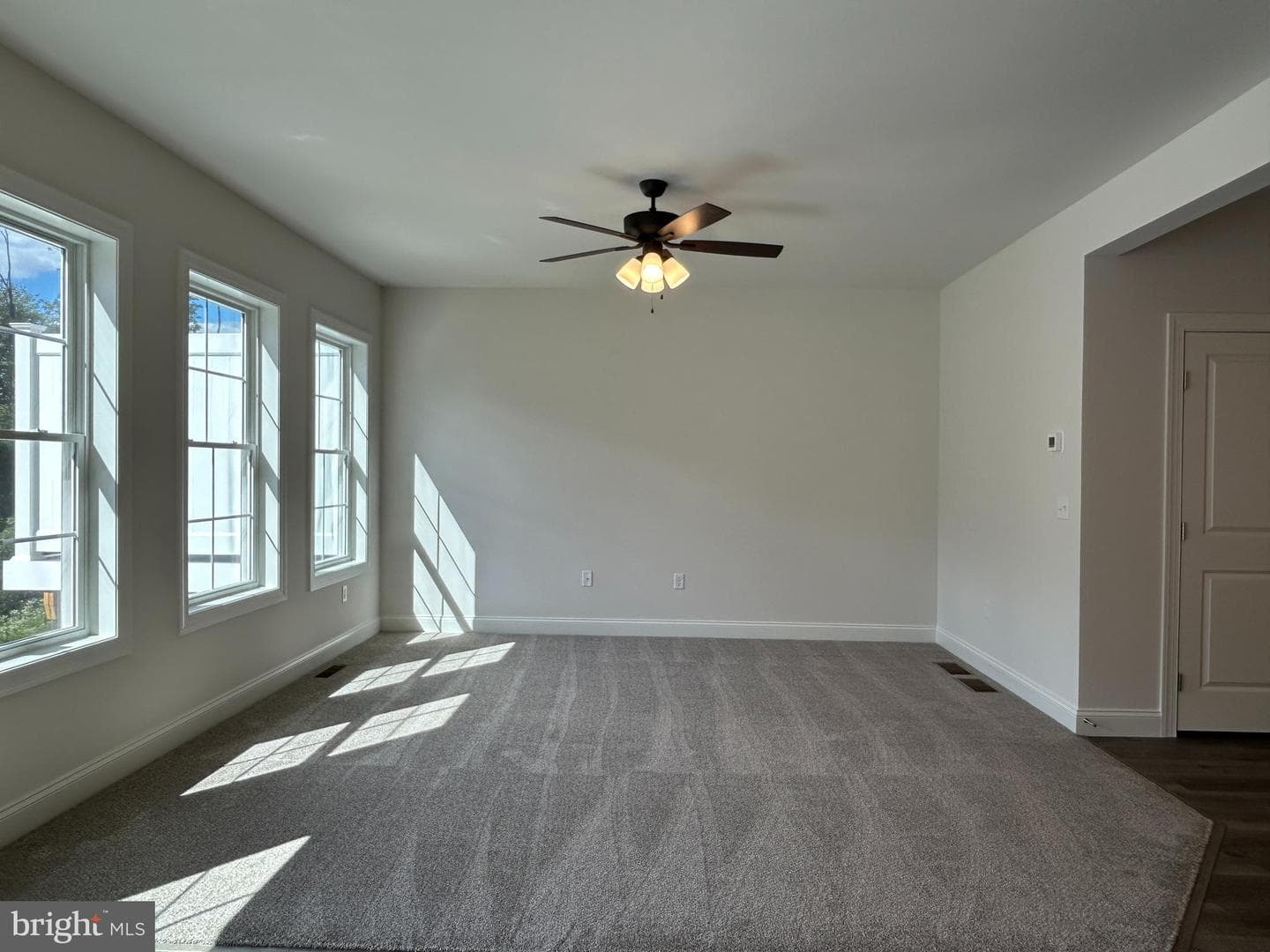 132 Magnolia Drive photo 9