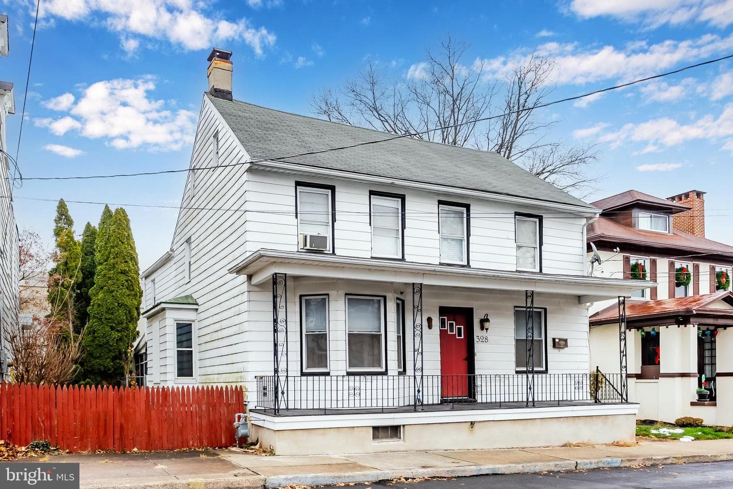 328 N Spring Street photo 11