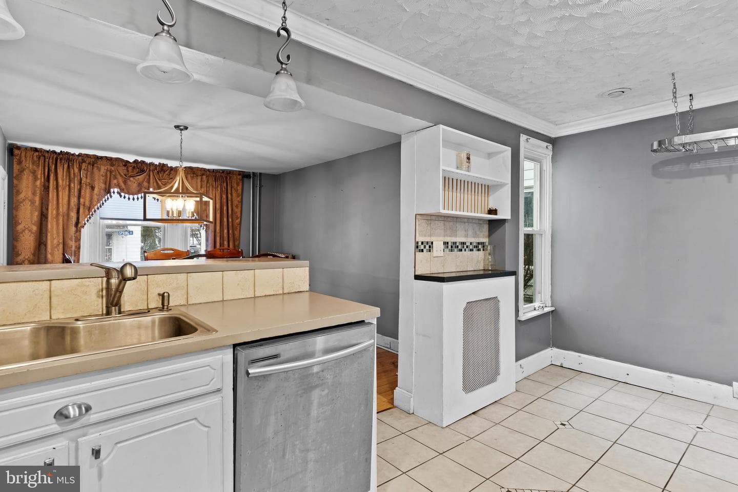 328 N Spring Street photo 14