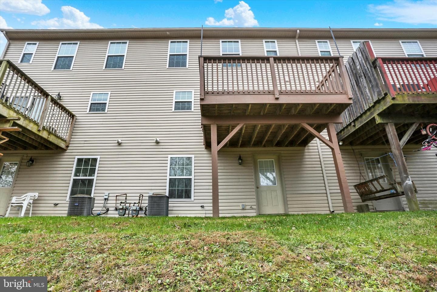 9089 Joyce Lane photo 44