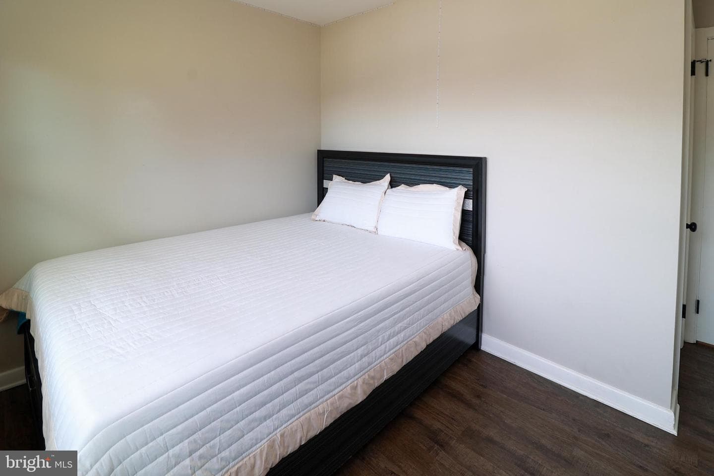 690 Carbon Avenue photo 17
