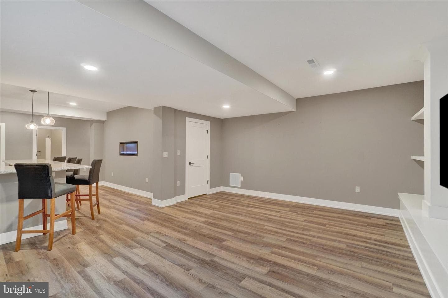 7186 Sterling Road photo 37