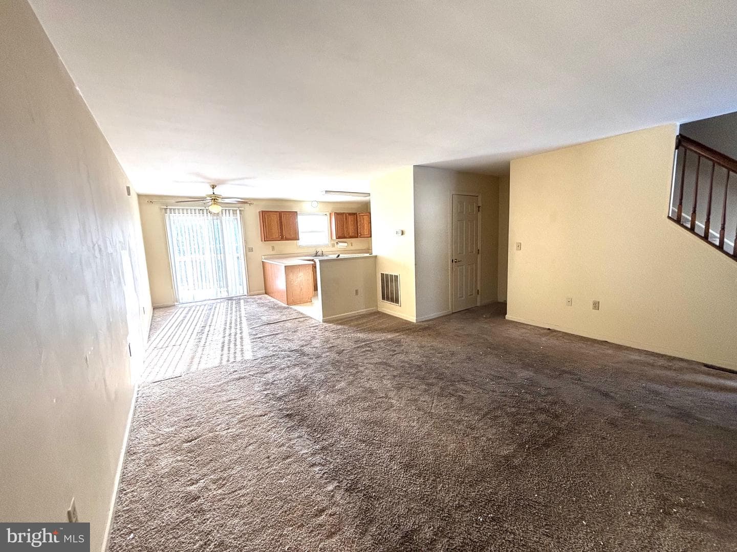 7225 Capital Drive photo 4