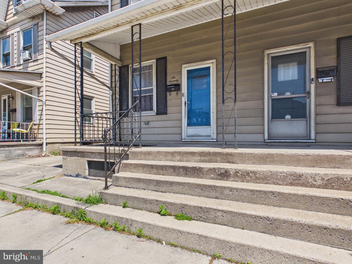 673 S Front Street photo 3