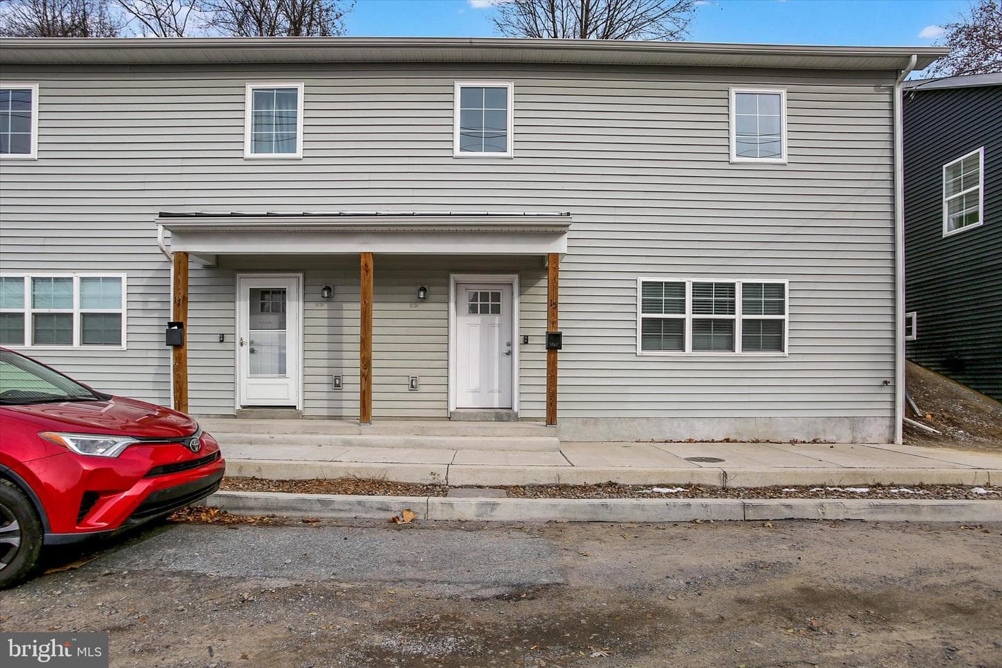 15 N 2nd Street, Steelton