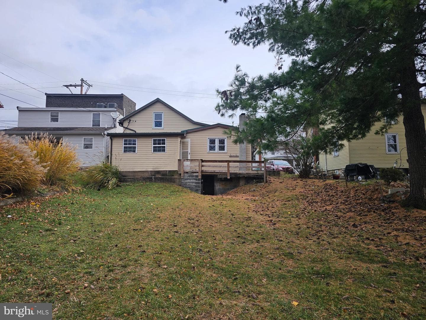 1261 Main Street photo 10
