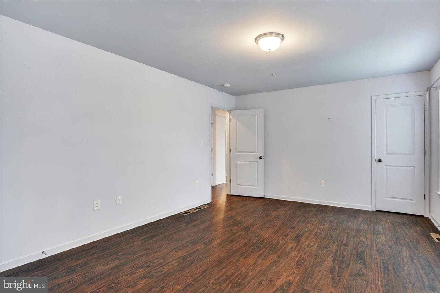 1160 Lonberry Drive photo 12