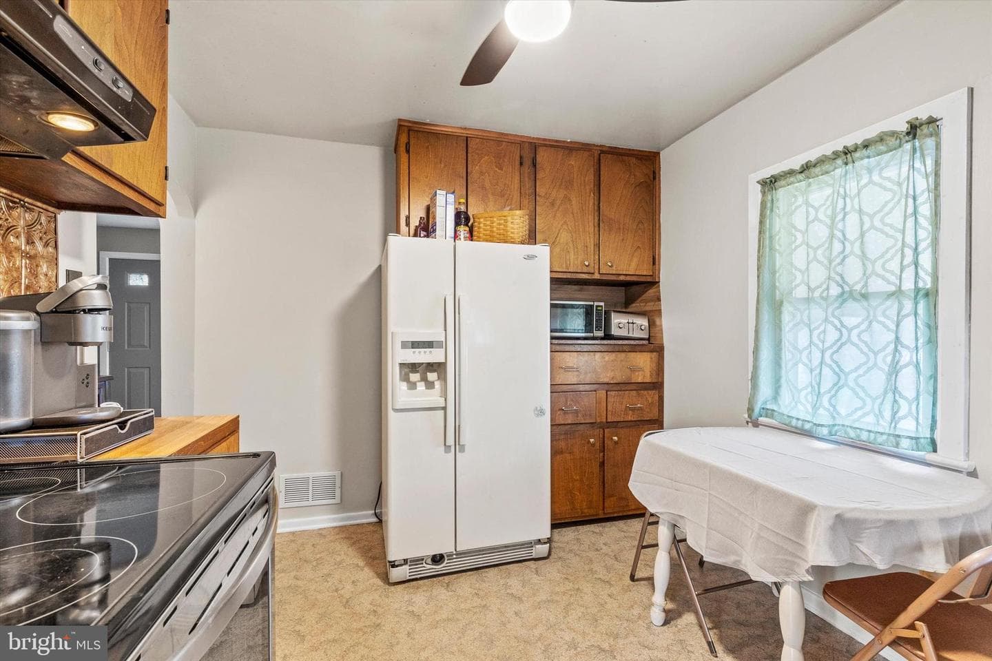 6351 Huntingdon Street photo 7
