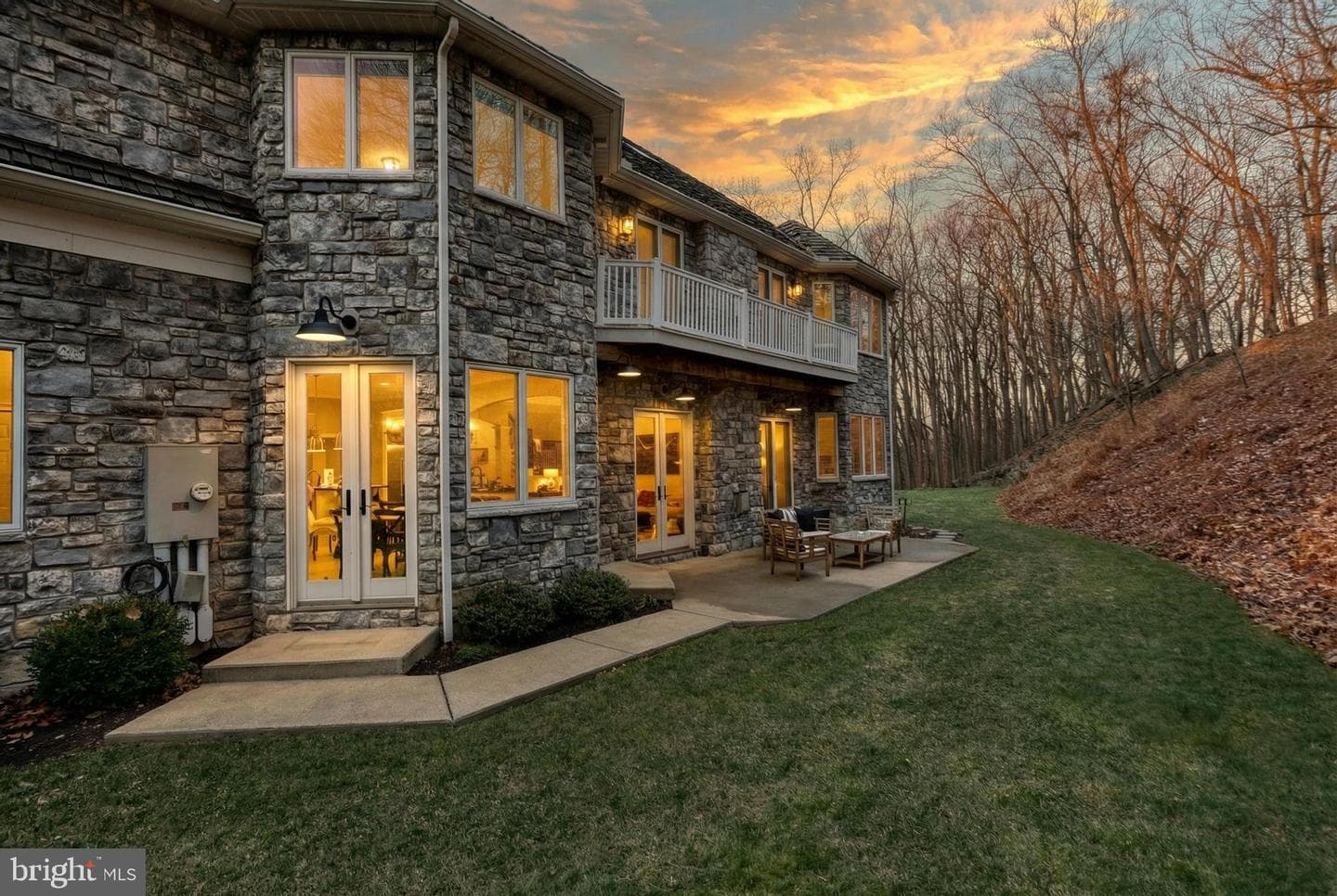 624 Carrington Court photo 47