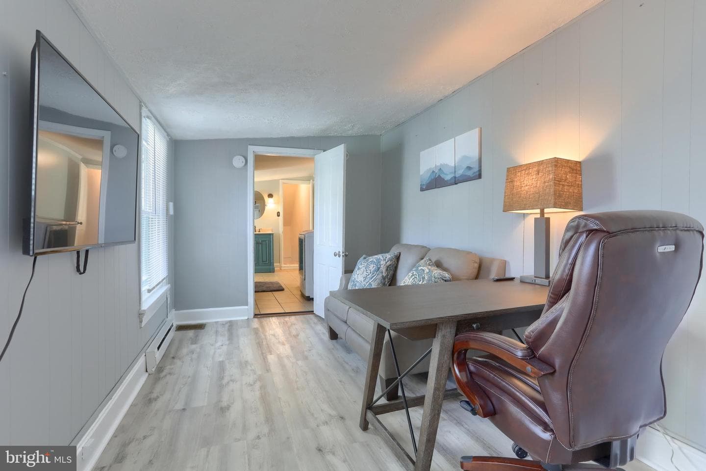 221 Verbeke Street photo 17