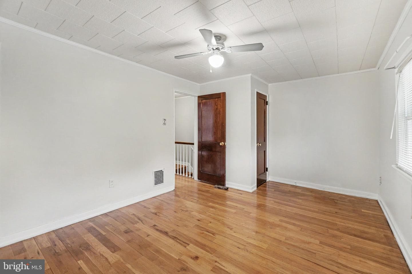 2104 Berryhill Street photo 7
