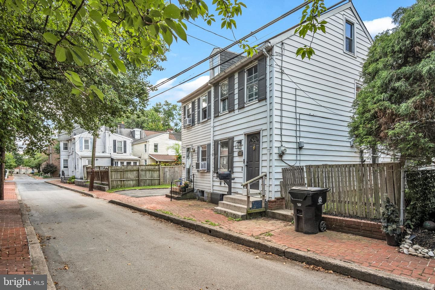622 Showers Street photo 26