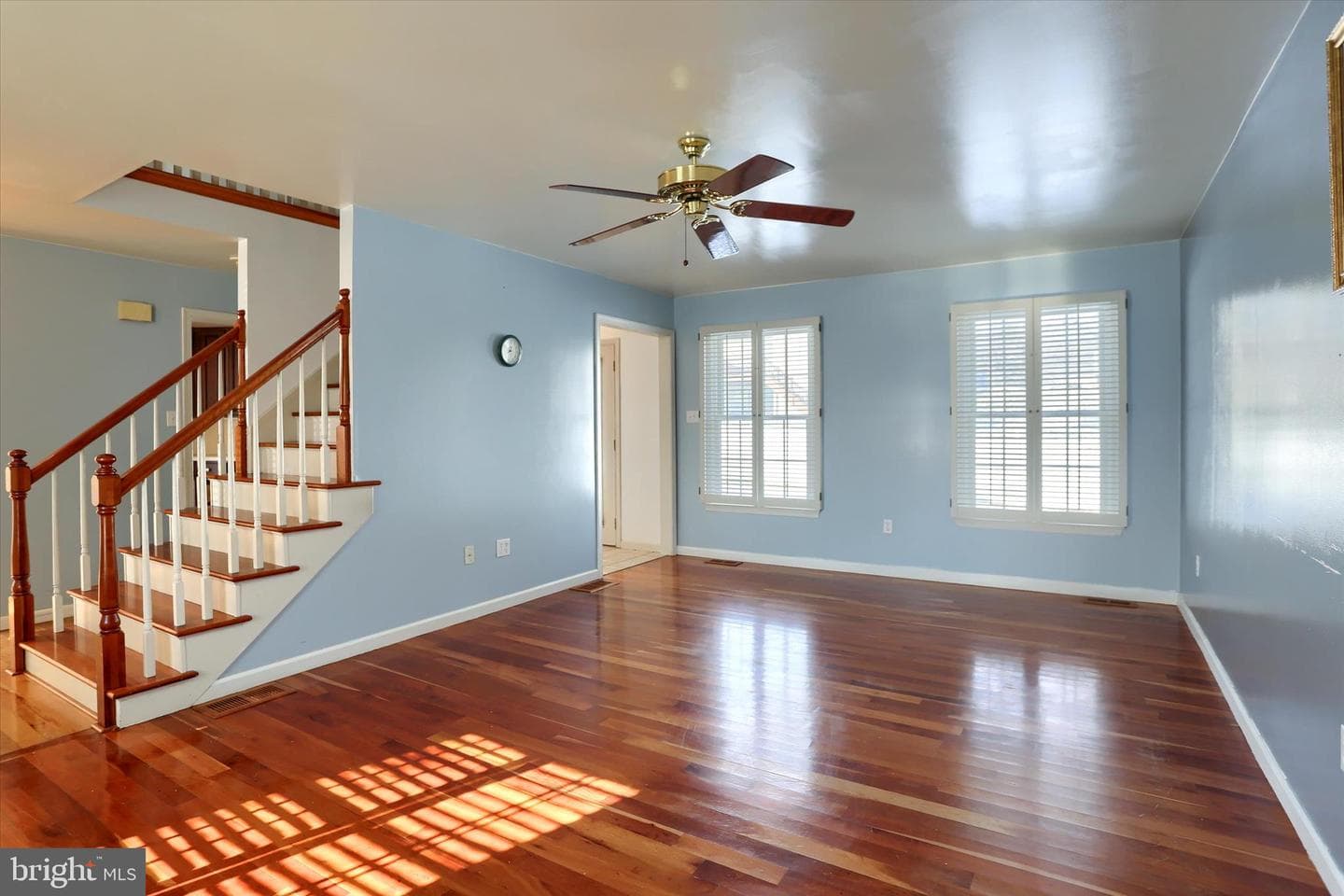 112 Graystone Drive photo 9