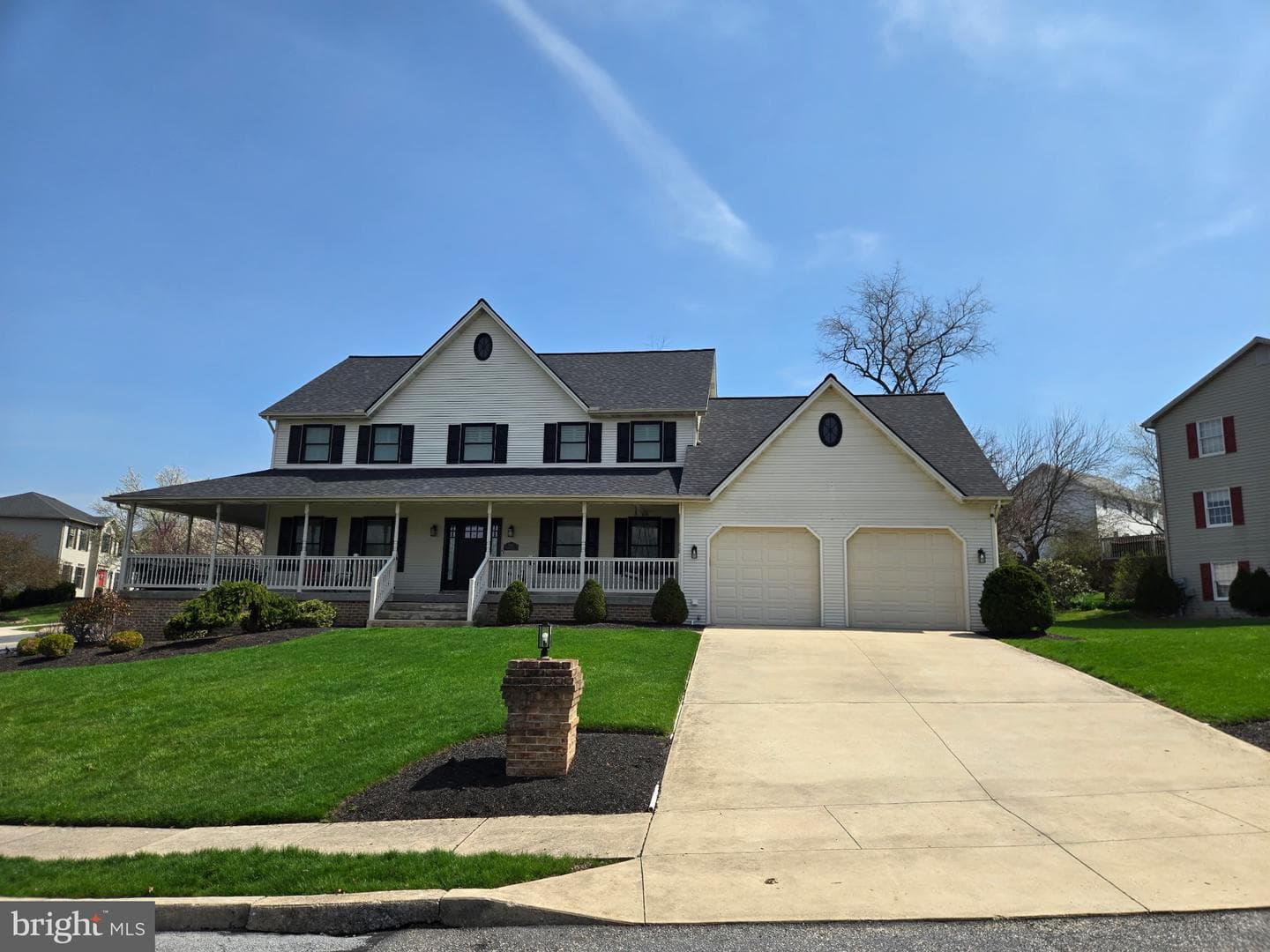 5762 Nesbit Drive photo 2