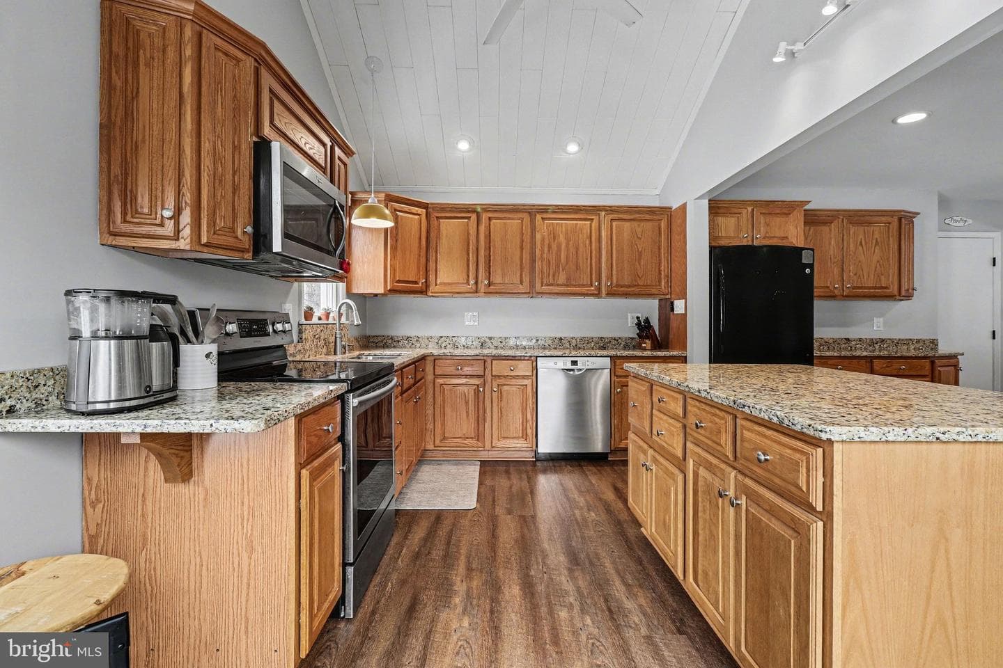 2156 Miller Road photo 10