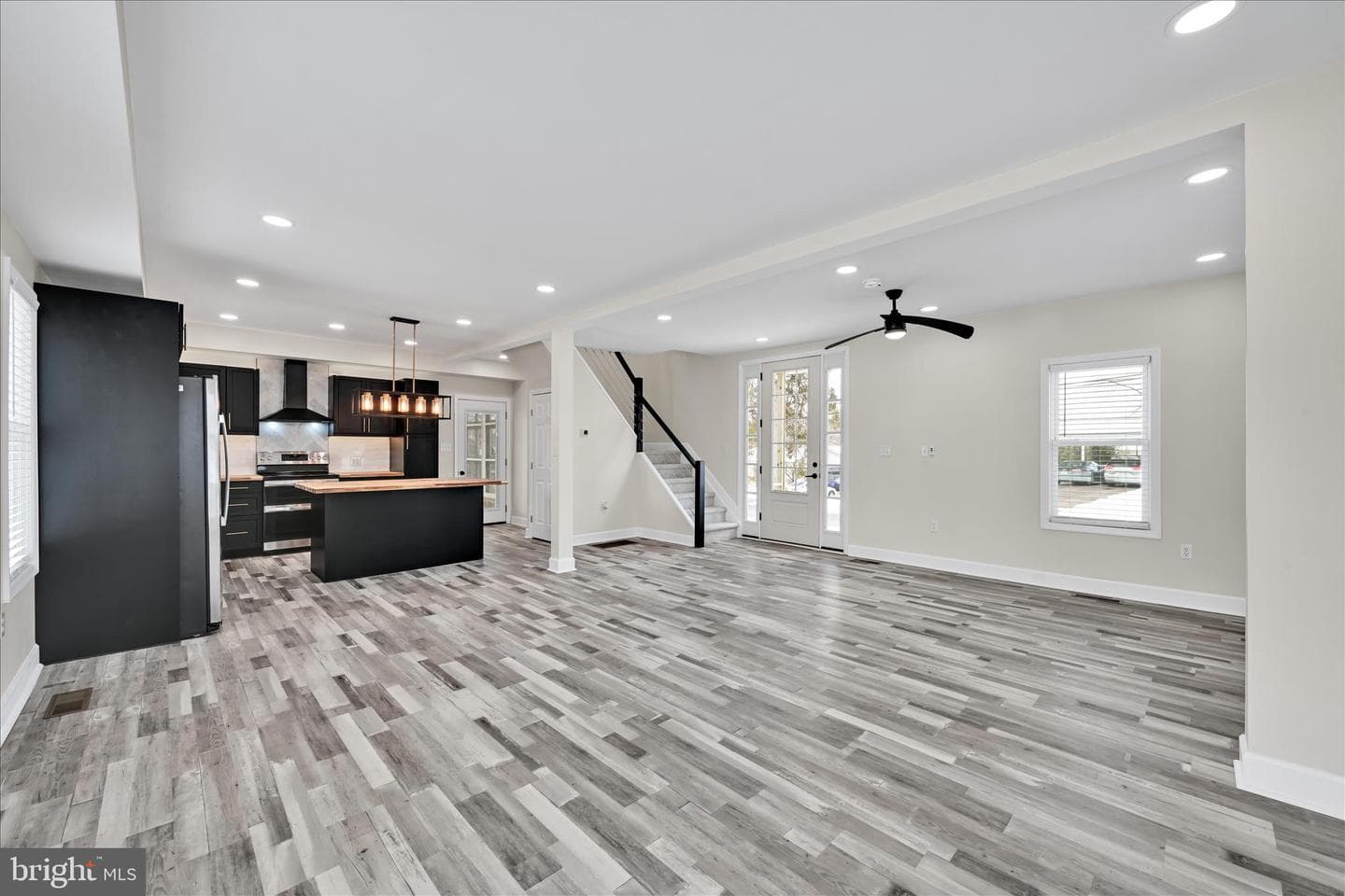 121 Beaver Road photo 5