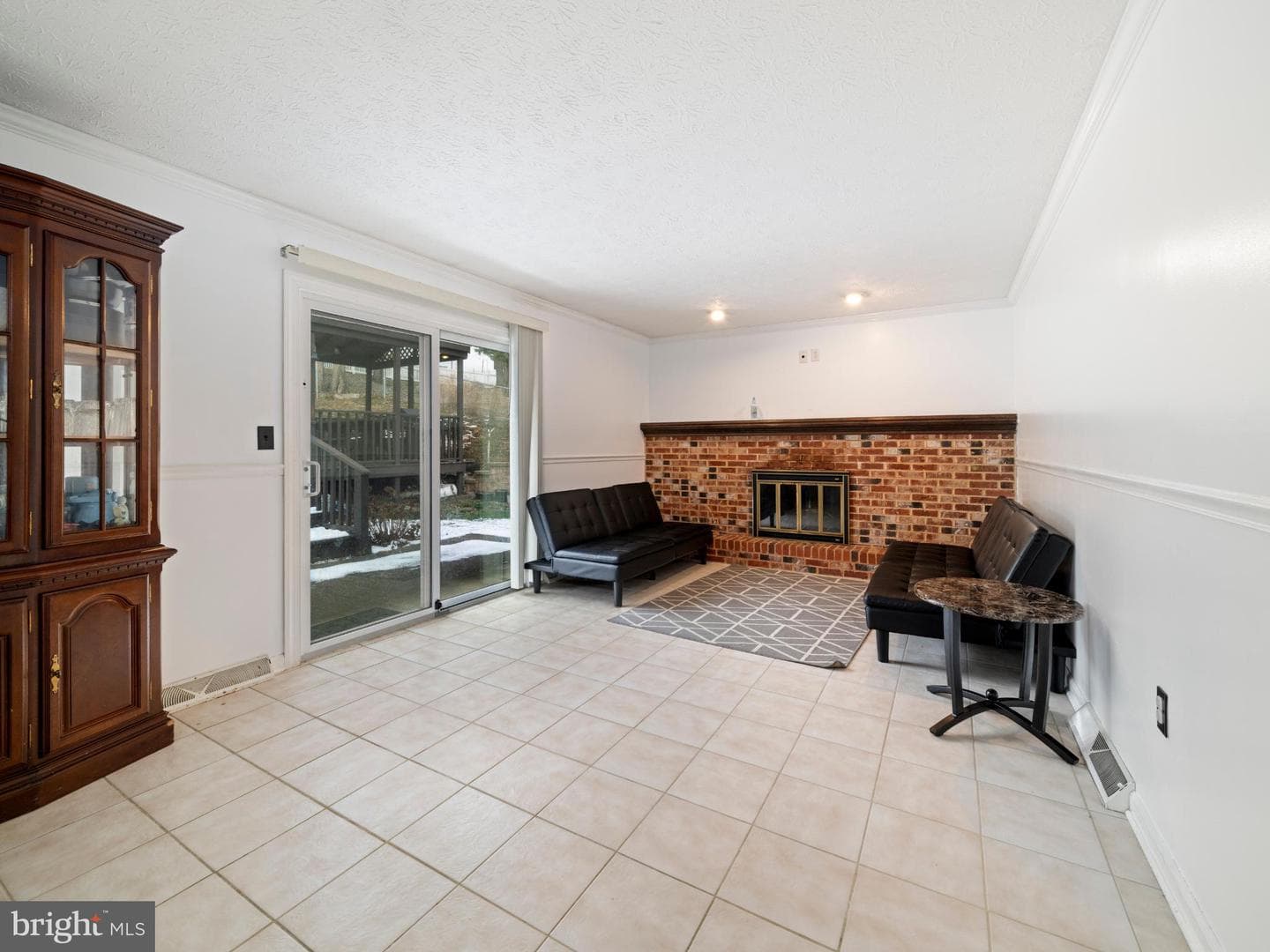 5724 Kenwood Avenue photo 12