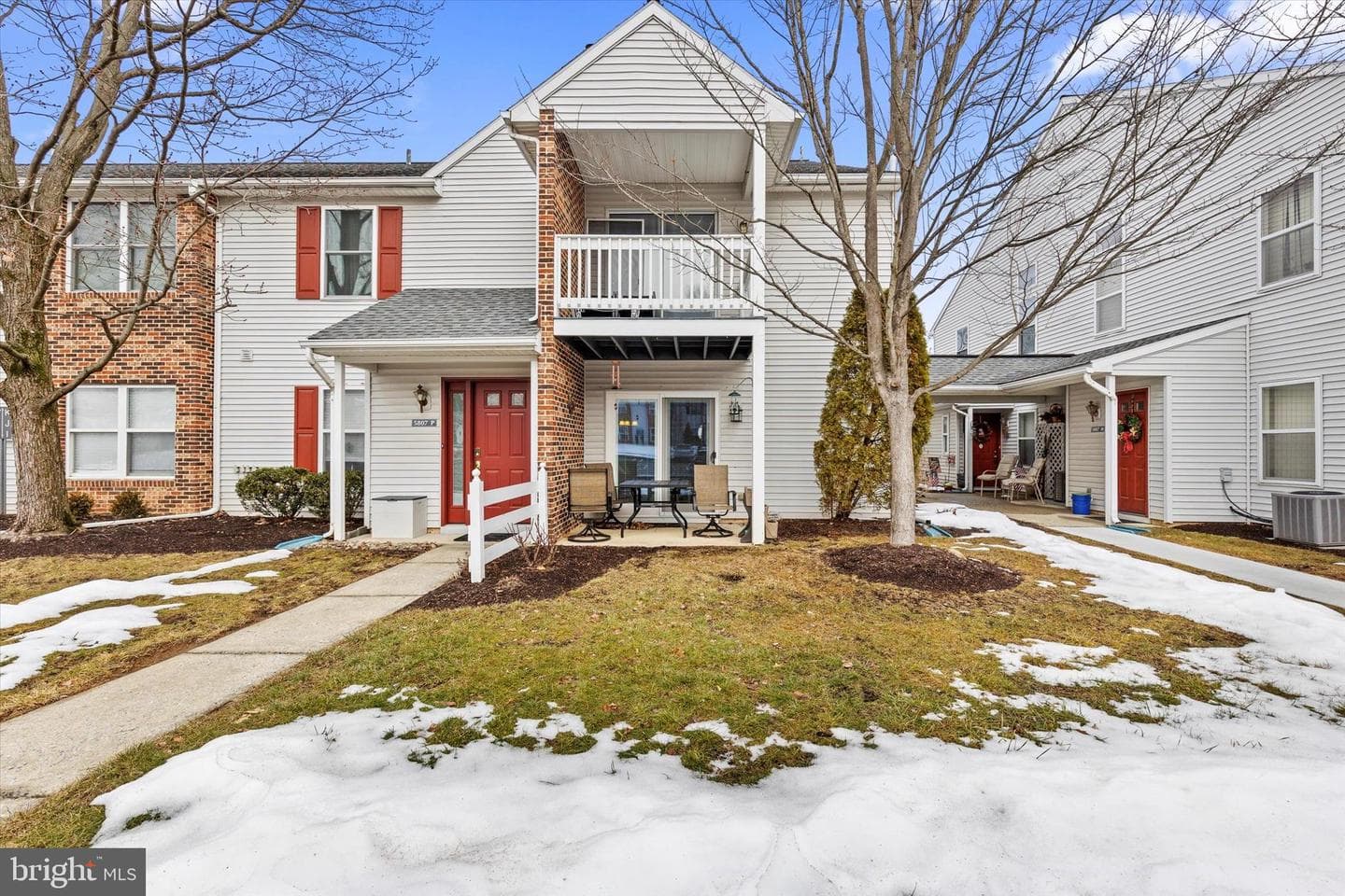 5807 Hidden Lake Drive
